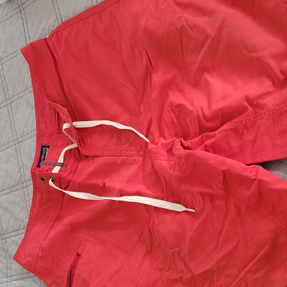 Patagonia swim suite or board shorts